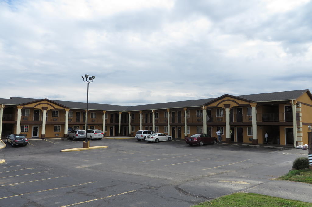 Economy Inn & Suites Joplin Exterior foto